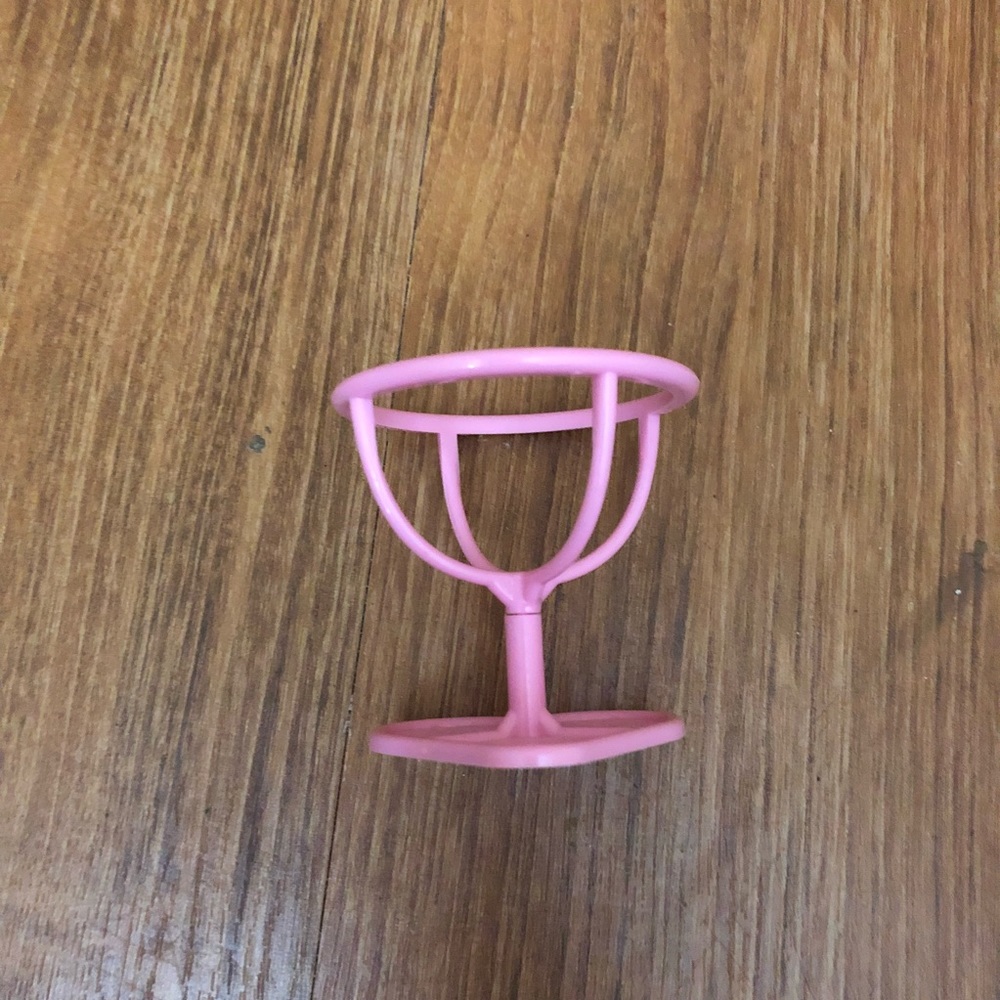 Pink Heart Beauty Blender Stand